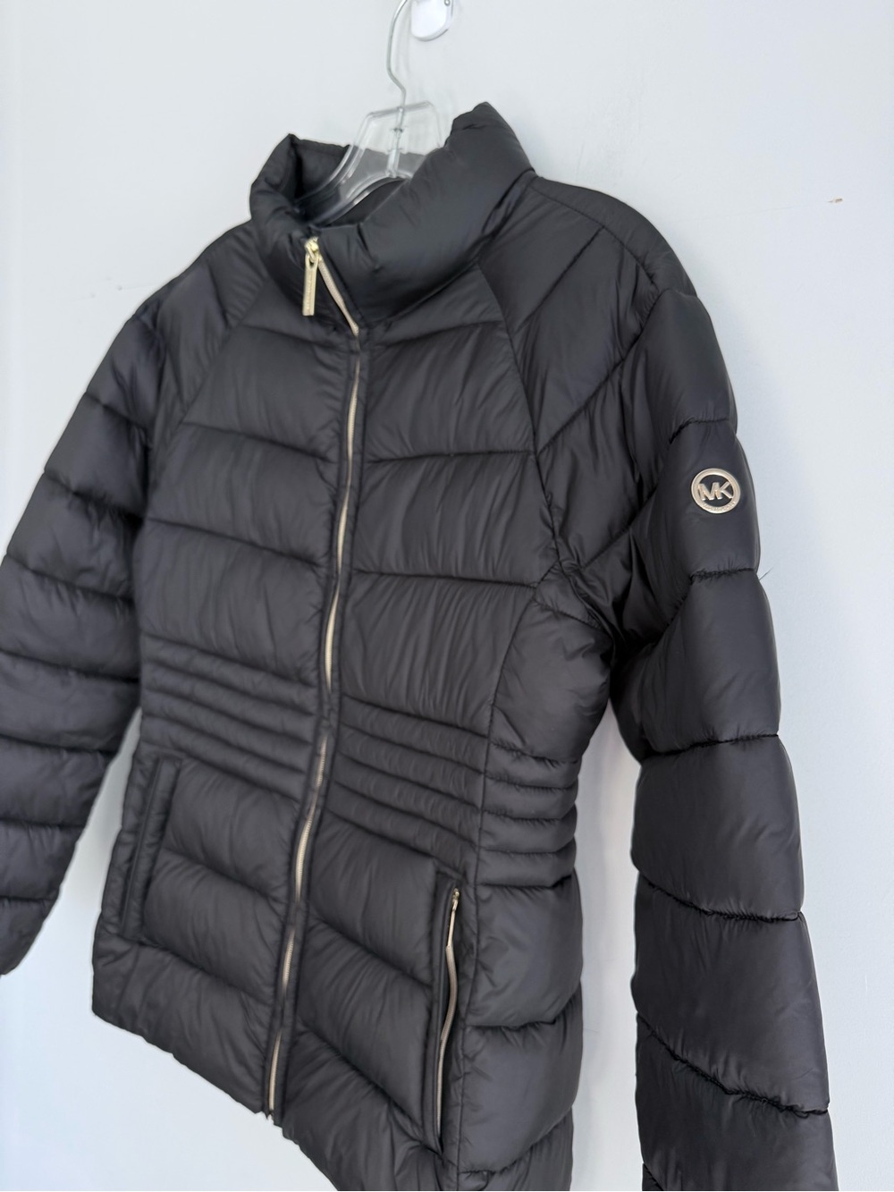Michael Kors Packable Puffer Jacket Black Quilted Gold Hardware Size S Fitted - Picture 10 of 16